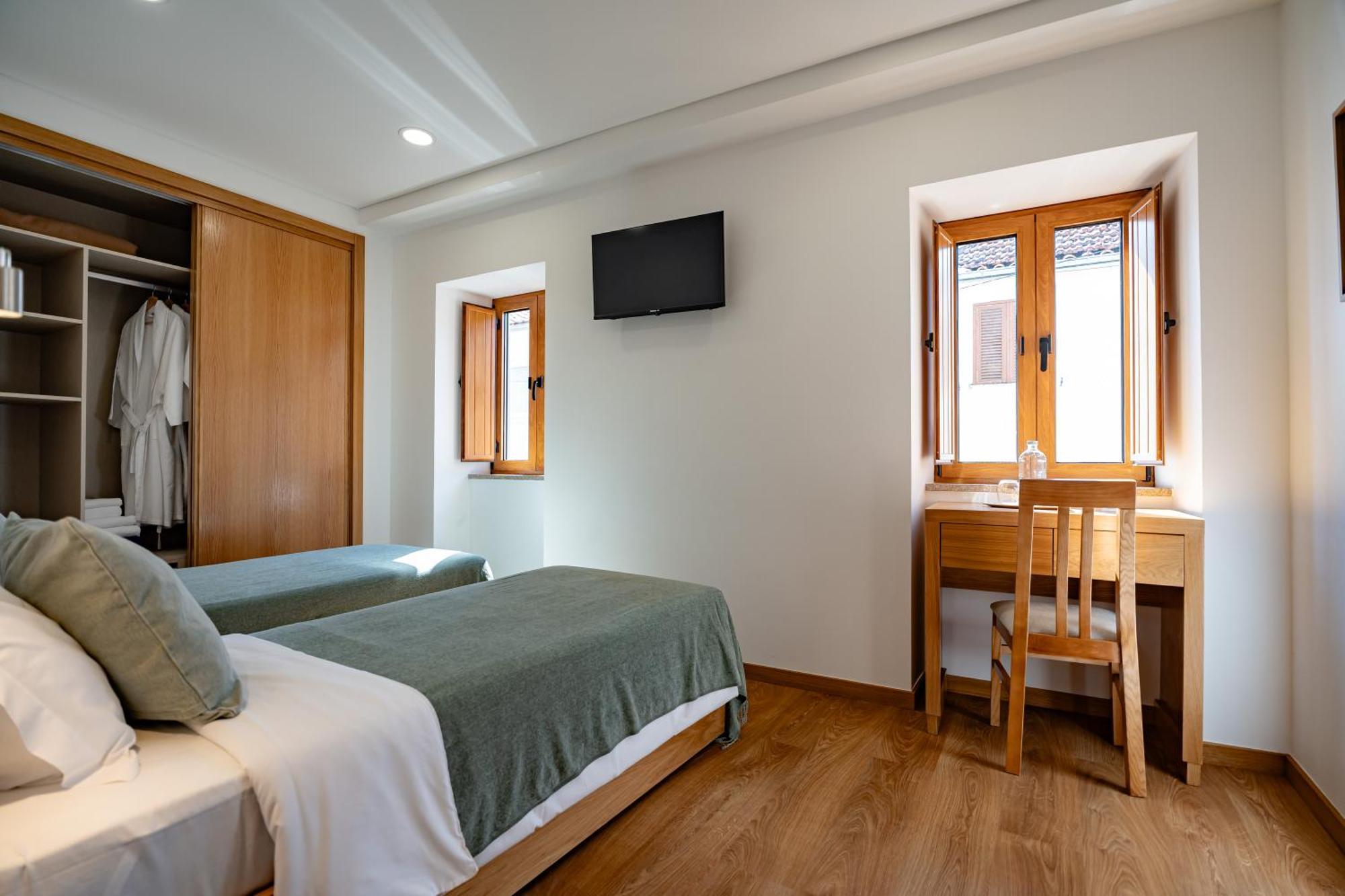 Jasmine Hotel Sao Pedro de Alva Bagian luar foto